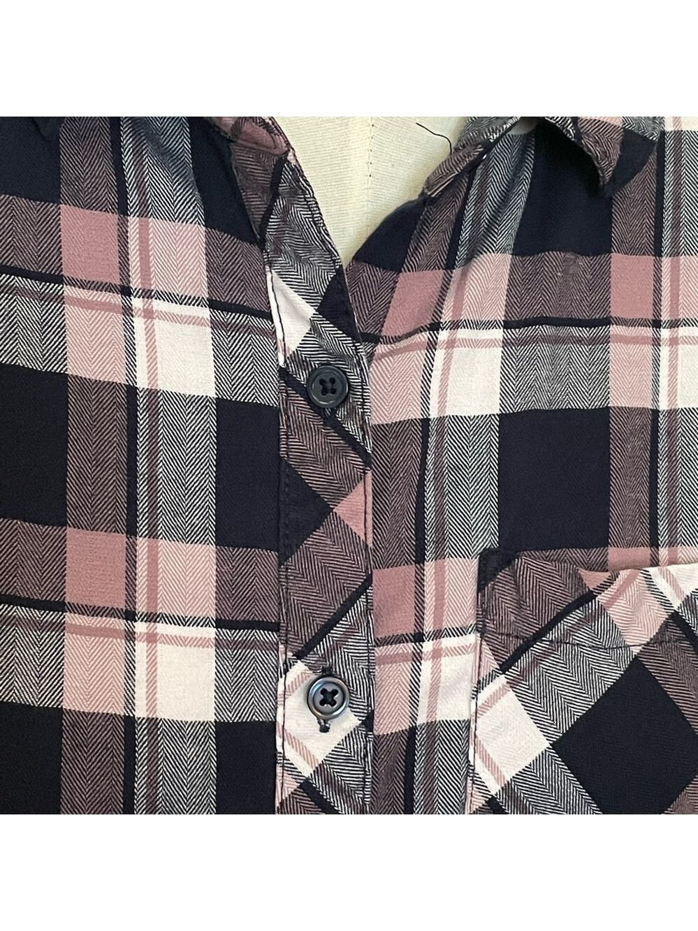Orvis Plaid  Long Sleeve Shirt - Picture 2 of 7